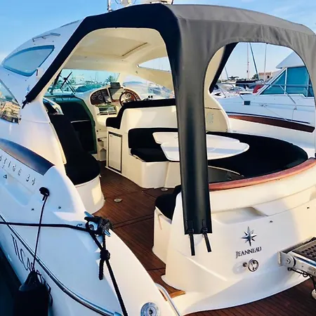 Botel Bateau Prestige Village Naturiste Agde
